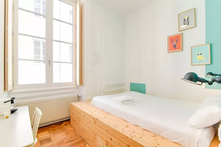 Slo Lyon Les Pentes private room