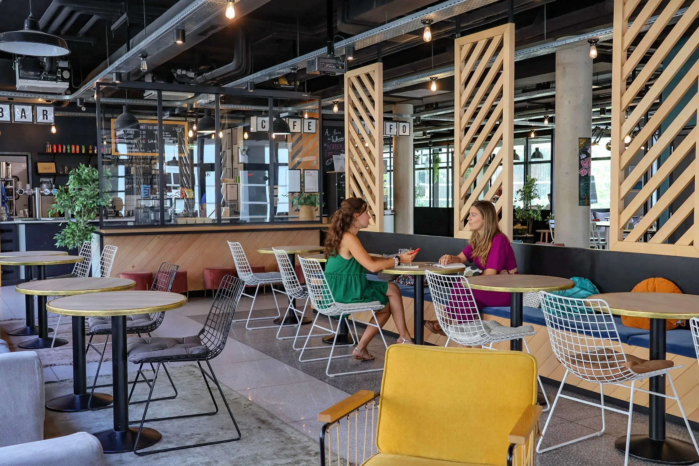 slo-bordeaux-hostel-detente