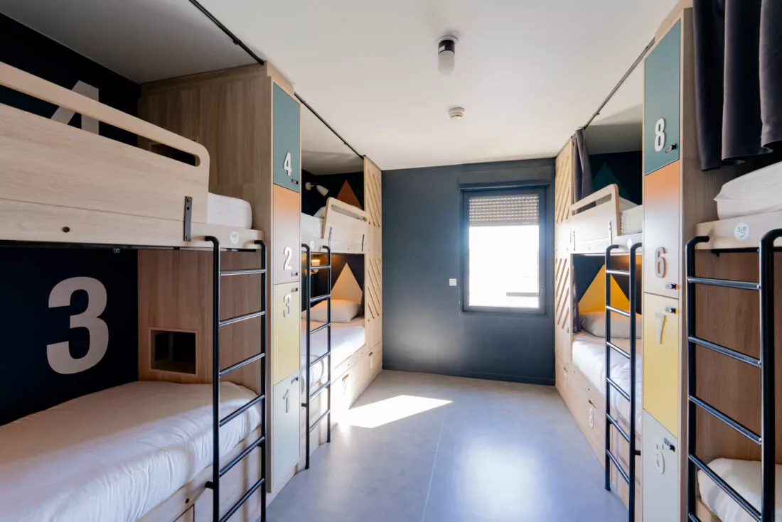 slo-bordeaux-dortoir de 8 lits-privatisable-groupe